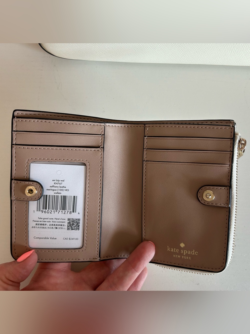 Margot Convertible Shoulder Bag & Small L-Zip Wallet in Meringue - Picture 4 of 4